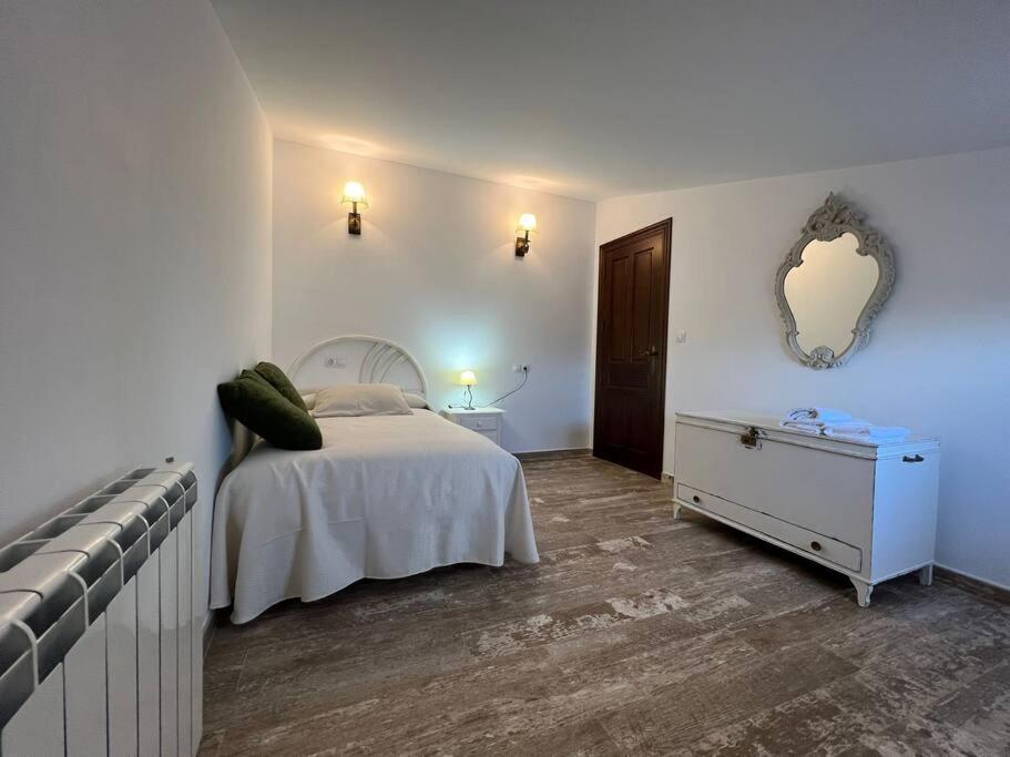 Casa Rural Alfavila Castillo de Locubin Екстер'єр фото