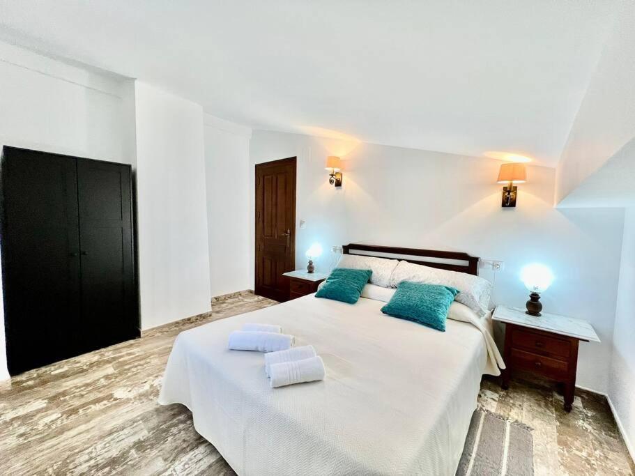Casa Rural Alfavila Castillo de Locubin Екстер'єр фото