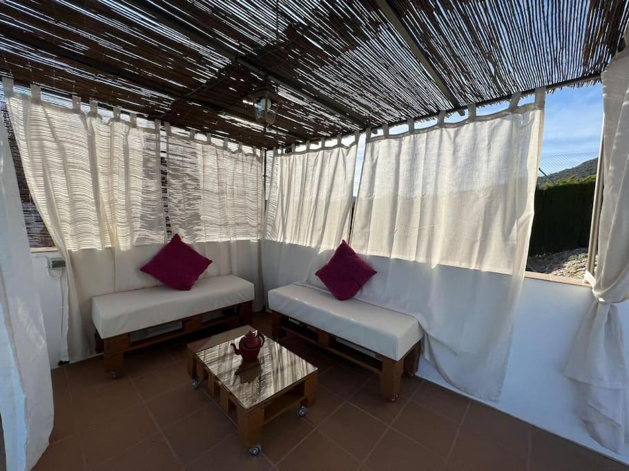 Casa Rural Alfavila Castillo de Locubin Екстер'єр фото