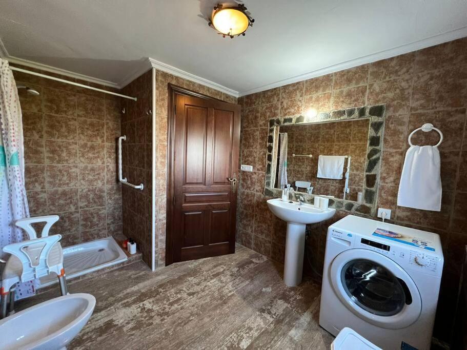Casa Rural Alfavila Castillo de Locubin Екстер'єр фото